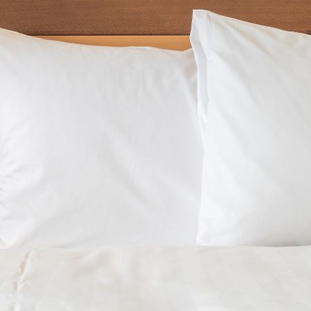 Holiday Inn Express And Suites Calgary University By Ihg Esterno foto