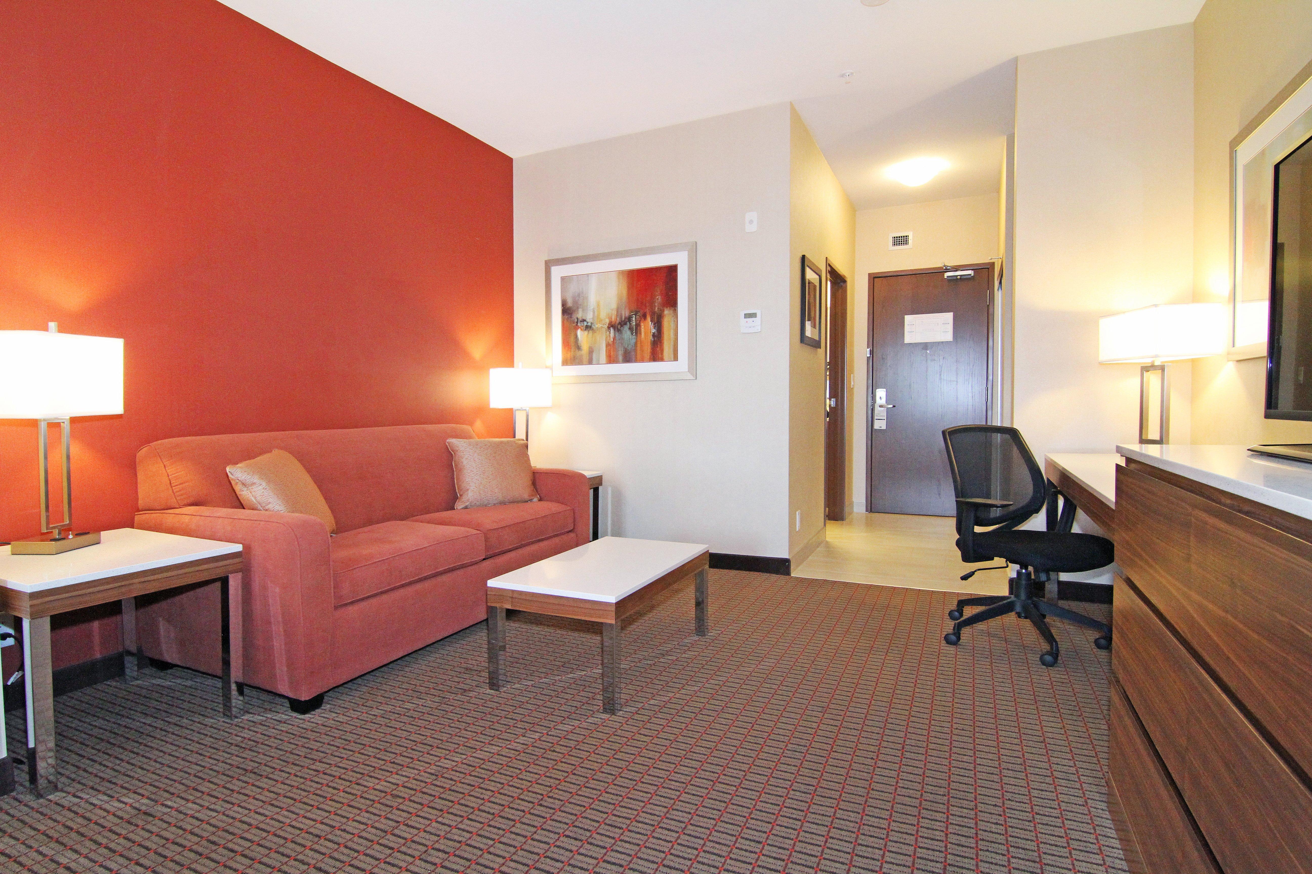 Holiday Inn Express And Suites Calgary University By Ihg Esterno foto