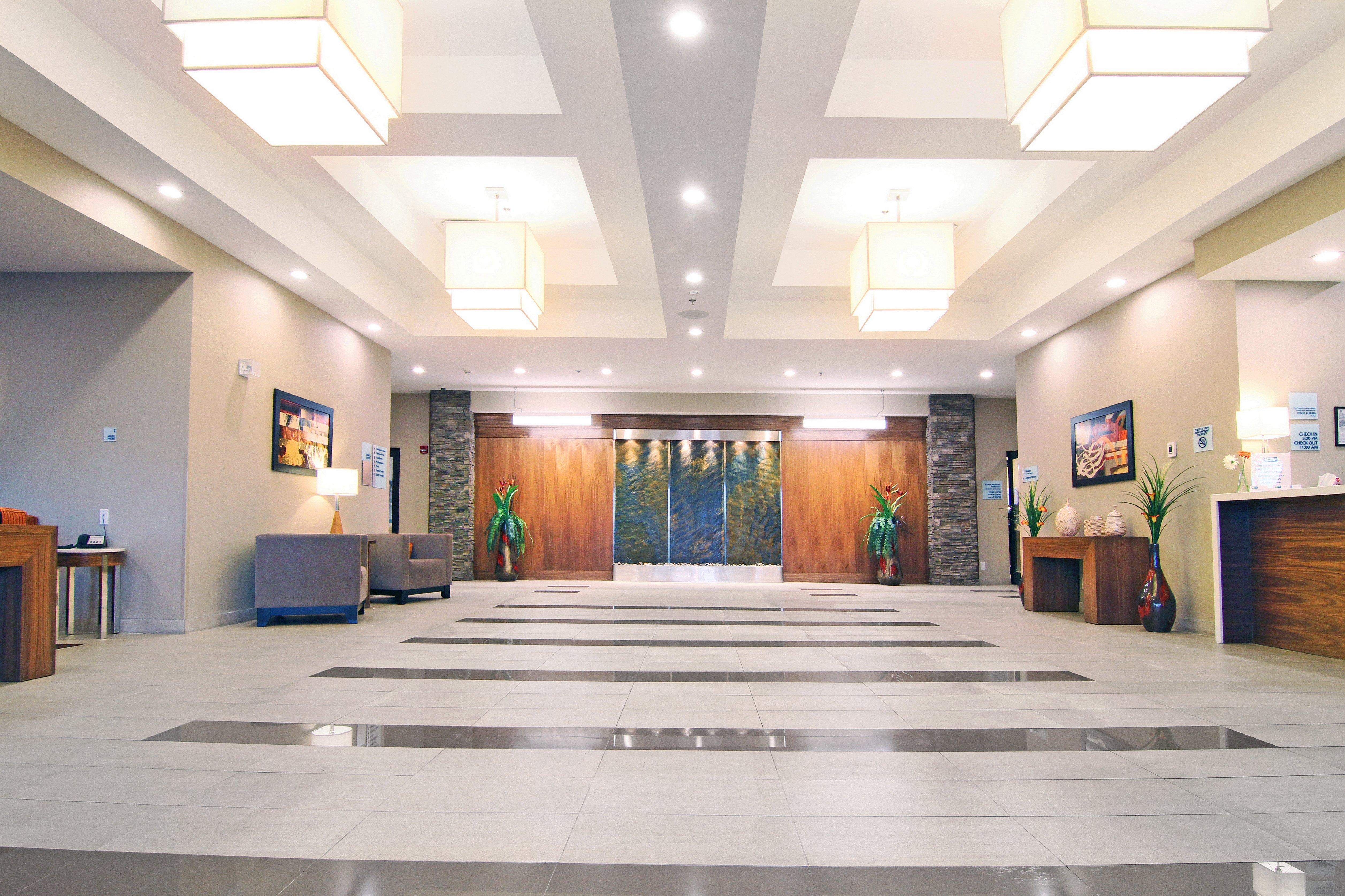 Holiday Inn Express And Suites Calgary University By Ihg Esterno foto