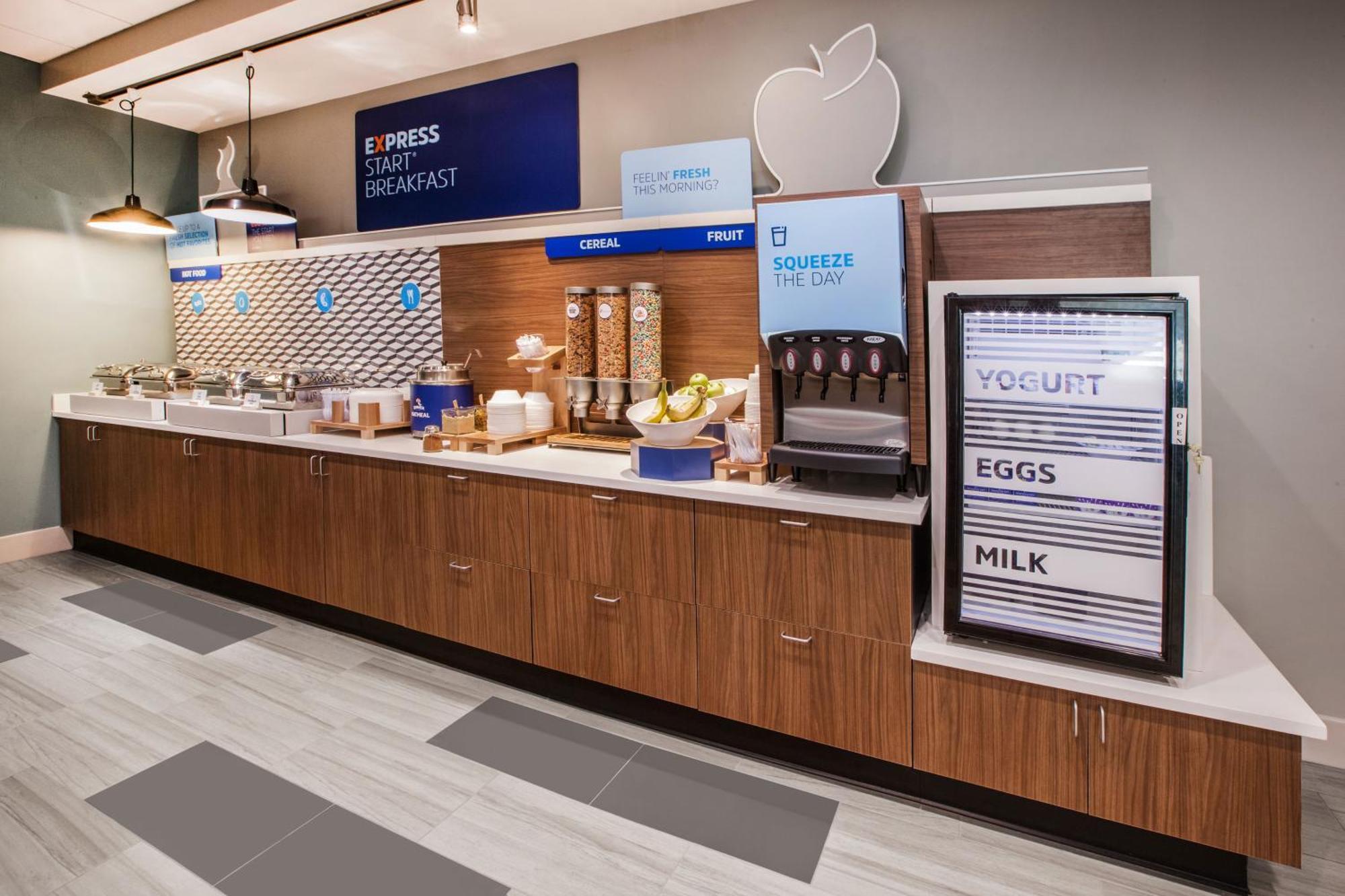 Holiday Inn Express And Suites Calgary University By Ihg Esterno foto