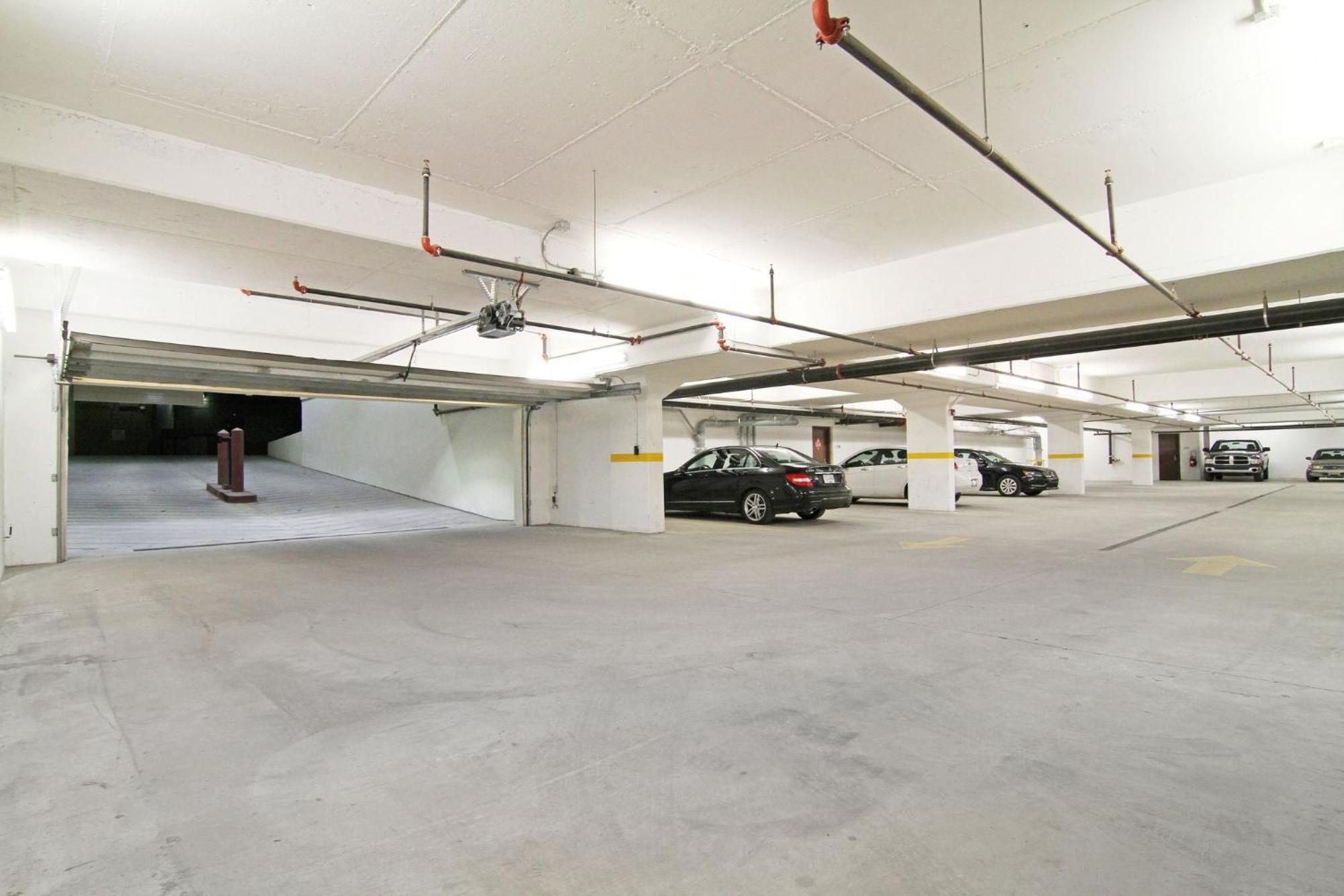 Holiday Inn Express And Suites Calgary University By Ihg Esterno foto